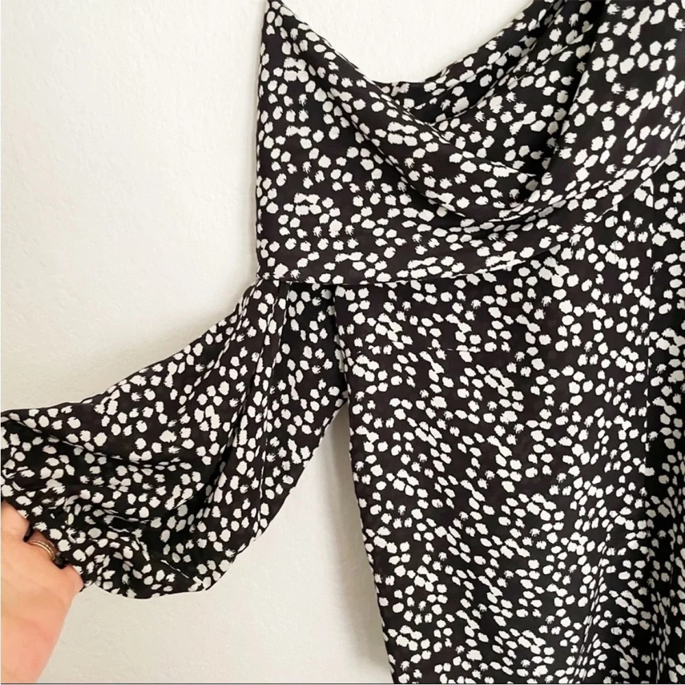 SALONI off the shoulder silk top Sz 8 - Picture 2 of 8